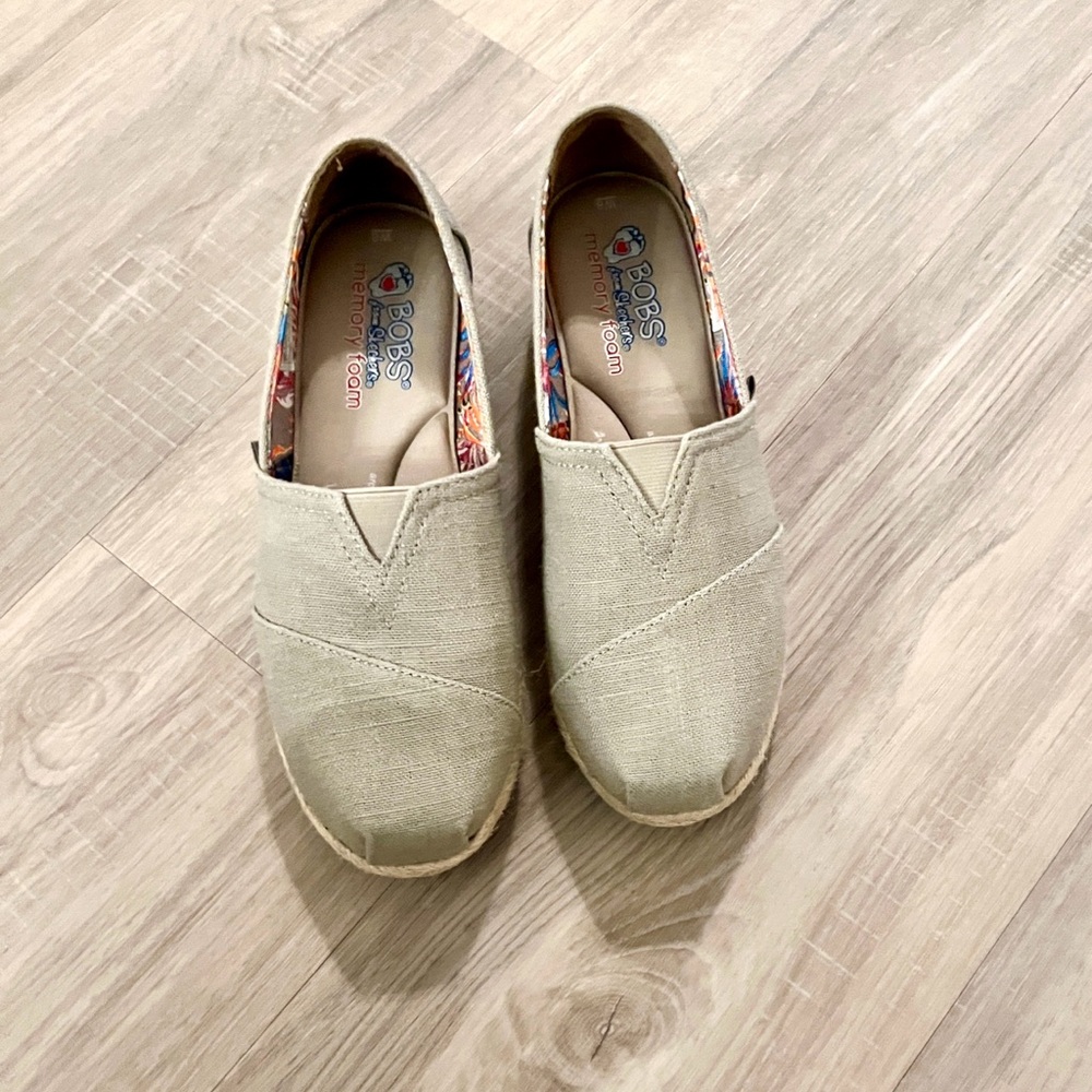 Skechers BOBS High Jinx Espadrille Wedge Slip‑Ons Women’s Size 8 W